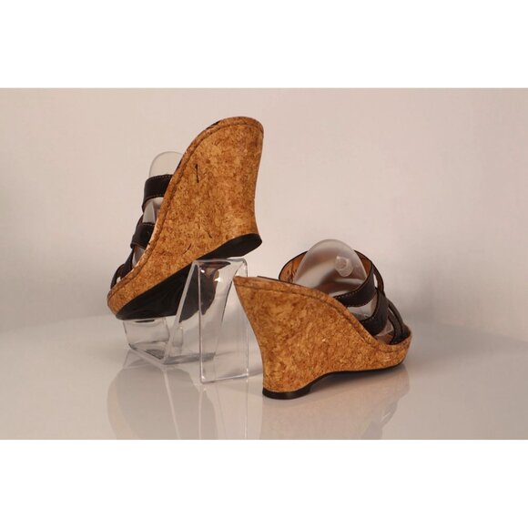 Born women's Brown Leather Cork Wedge Sandals Open Toe Strappy Design Size 8 M/W - Picture 2 of 10